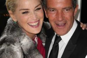 Антонио Бандерас "химичит" с  Шэрон Стоун