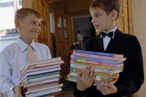 МОН информирует о печати учебников для средней школы