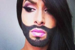 Кончита Вурст примерила "образ невесты"на Неделе моды в Париже