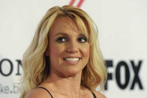 Бритни Спирс рекламирует нижнее белье