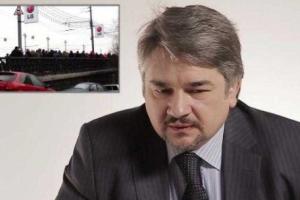 Киевский "политолог" предлагает Путину принести смерть и разрушения в Харьков 