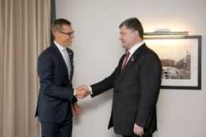 Порошенко провел встречу с Александром Стуббом