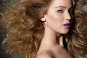 Между любовью и работой Дженнифер Лоуренс выбрала... работу