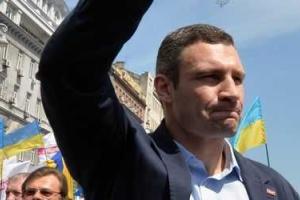 Мэр Киева "за" или "против" разгона Майдана?