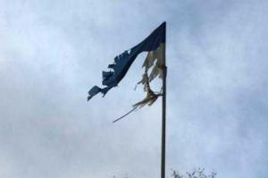 На Киевщине переселенцы сорвали со школы украинский флаг