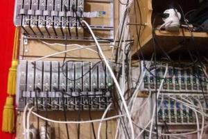 Факт трансляции запрещенных российских телеканалов выявили на Днепропетровщине