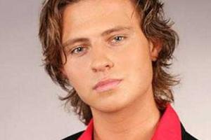 Прохор Шаляпин отдыхает от супруги в очаровательной компании