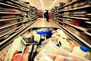 Оглашен список продуктов, которые пропадут из российских магазинов
