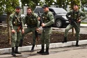 Российские террористы "выселяют" боевиков ЛНР