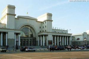 Комплекс услуг для удобства и комфорта предлагает вокзал Днепропетровск-Главный 