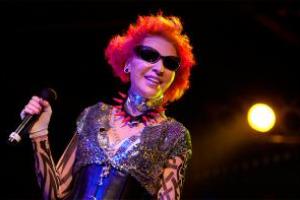 Секьюрити Жанны Агузаровой разбил нос Дмитрию Киселеву