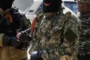 В Луганске опасно не только ходить по улицам, но и сидеть дома под замком