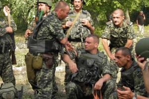 С мобилизованными на Закарпатье провели учения пиротехники ГСЧС и медики