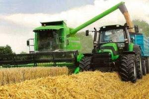 Более 400 тысяч единиц сельхозтехники будет задействовано во время осенне-полевых работ