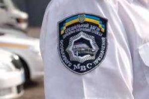 Сотрудники ДПС в Киеве задержали водителя, перевозившего оружие 