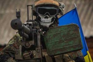 "Киборги" установили еще один флаг Украины в Донецком аэропорту