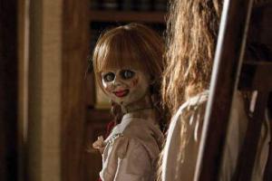 Фильм "Проклятие Аннабель" доводит зрителей до неистовства