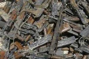 Украинская милиция проводит месячник добровольной сдачи оружия