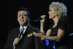 Не все встретили радушно Валерию и Кобзона в Лондоне 