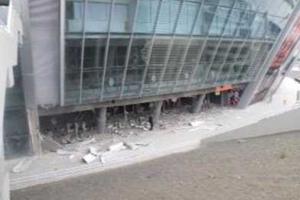 Получая гуманитарку возле Донбасс Арены, ребенок чуть не попрощался с жизнью