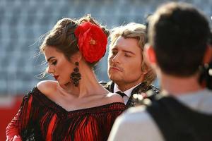 Николай Басков спел песню "своей Зае" 