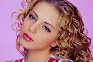 Список "жертв" пластической хирургии пополнила Саша Project