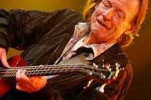 Умер бас-гитарист первой супергруппы в истории рок-музыки