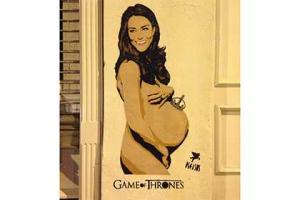 Коллекционеры "охотятся" за граффити голой беременной Кейт Миддлтон