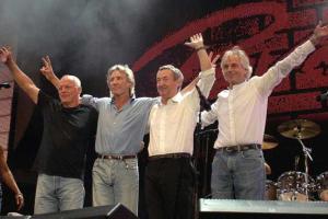 Группа Pink Floyd сняла новый клип о проблеме Аральского моря