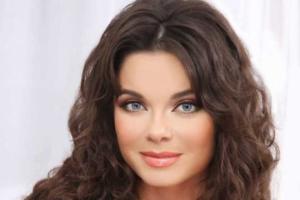 Наташе Королевой быть настоящей женщиной помогает "Таис Афинская"