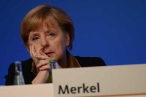 Меркель все еще надеется на дипломатические пути решения кризиса в Украине