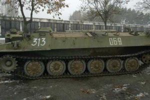 Волонтеры создали "легкий танк" на основе старой техники