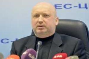 Турчинов: СНБО должен быть не кадровым отстойником, а центром быстрого реагирования  