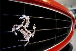 "Джеймса Бонда" оставили без колес