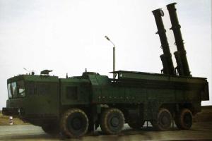Россия стягивает в Крым живую силу и военную технику