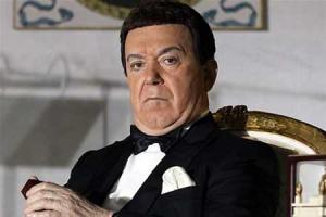 Кобзон передал подарки для маленьких жителей ДНР 