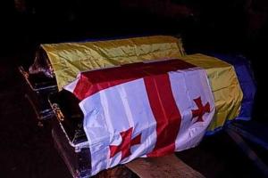 Бойцы "Айдара" попрощались с погибшими под Счастьем побратимами