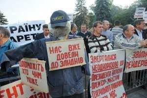 Пикетирование здания Правительства готовят профсоюзы со всей Украины 