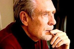 Актер Александр Михайлов провел творческий вечер в Луганске 