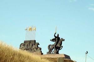 На выезде из Луганска функционирует тренировочный лагерь боевиков ЛНР