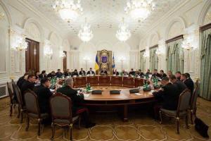 Турчинов: в 2015 году все желающие будут поэтапно увольняться из рядов ВСУ и Нацгвардии