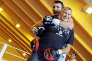 Виталий Кличко поехал в Гамбург на похороны тренера Фрица Здунека