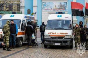 Польские волонтеры внесли свою лепту в спасение жизней бойцов полка "Азов"
