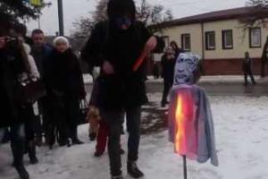 Путин в Славянске "попал под раздачу"