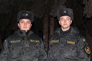 В Киеве молодые люди с оружием случайно попались в руки милицейскому наряду 