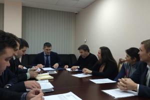 Виталий Ярема провел встречу с активистами Автомайдана и волонтерами