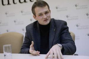Необходимо как можно скорее издать Указ о введении военного положения - Юрий Левченко