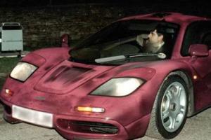 Британский комик продает один из суперкаров из своей коллекции