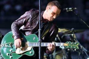 Лидер ирландской рок-группы U2 может распрощаться с карьерой из-за падения с велосипеда