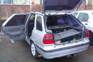 В первый день нового года в Киеве спасатели трижды тушили автомобили